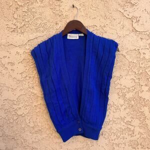 Vintage Shenanigans Knitted Cardigan Size Medium